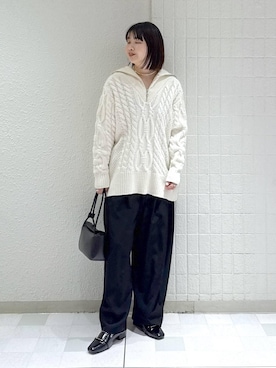 「アイテム（ローファー）」を使った、yoshiさん（レディース・164cm・30代）の冬コーディネート