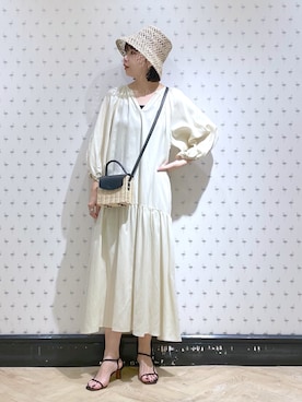 「アパートバイローリーズ」｜「アイテム（帽子）」を使った、yoshiさん（レディース・164cm）の春コーディネート