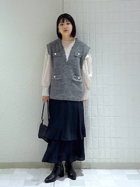「アイテム（ベスト）」を使った、yoshiさん（レディース・164cm・30代）の秋コーディネート