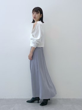 「肌見せ」｜「アイテム（スウェット）」を使った、yoshiさん（レディース・164cm）の夏コーディネート