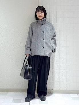 「アイテム（ステンカラーコート）」を使った、yoshiさん（レディース・164cm・30代）の秋コーディネート