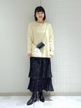 「アイテム（キーホルダー）」を使った、yoshiさん（レディース・164cm・30代）の秋コーディネート