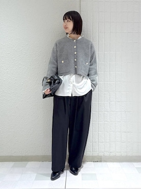 「アイテム（スラックス）」を使った、yoshiさん（レディース・164cm・30代）の秋コーディネート