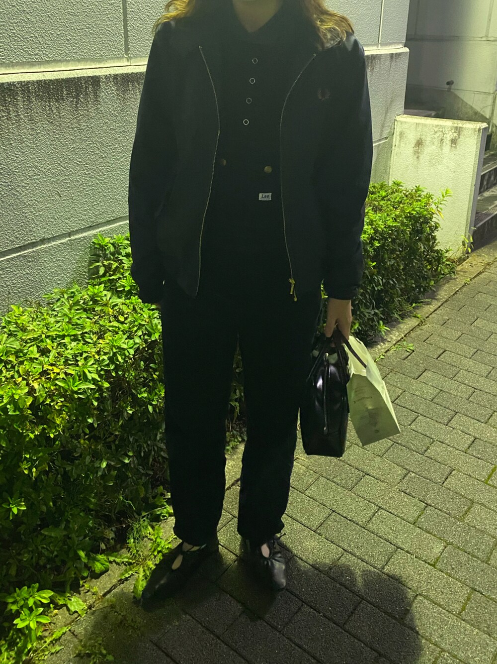 「BEAUTY&YOUTH UNITED ARROWSのBY ソフトホールギャザーシューズ（その他シューズ、ブラック系）」を使った、manamiさん（レディース・155cm）の秋コーディネートの1枚目の写真