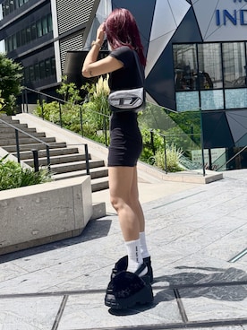 「アイテム（サンダル）」を使った、R&E_REZOY本部staffさん（レディース・148cm）の秋コーディネート