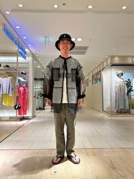 「アイテム（サンダル）」を使った、ミサキさん（メンズ・165cm）の春コーディネート