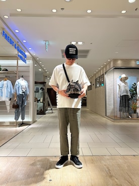 「UNIVERSAL OVERALL（ユニバーサルオーバーオール）のアイテム（キャップ）」を使った、ミサキさん（メンズ・165cm）の夏コーディネート