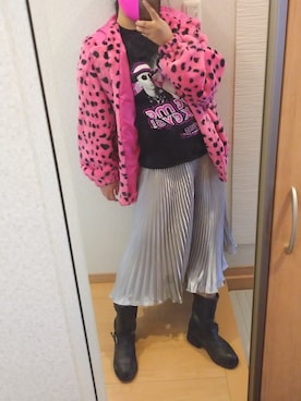 「ロックT」｜「アイテム（その他アウター）」を使った、RURUMIさん（レディース・155cm）の秋コーディネート