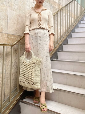 「ME COUTURE（ミークチュール）のアイテム（スカート）」を使った、DEICYさん（レディース・160cm）の夏コーディネート