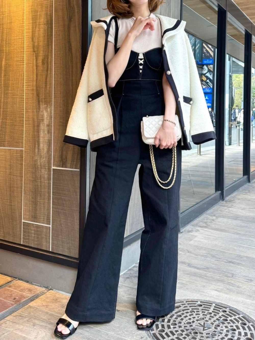「オトナカジュアル、オトナ女子、きれいめカジュアル、春コーデ、ジャケット、骨格ウェーブ、deicy、mecouture」｜「DEICYのセーラーカラーツイードジャケット（テーラードジャケット、ホワイト系）」を使った、DEICYさん（レディース・160cm）の春コーディネートの1枚目の写真