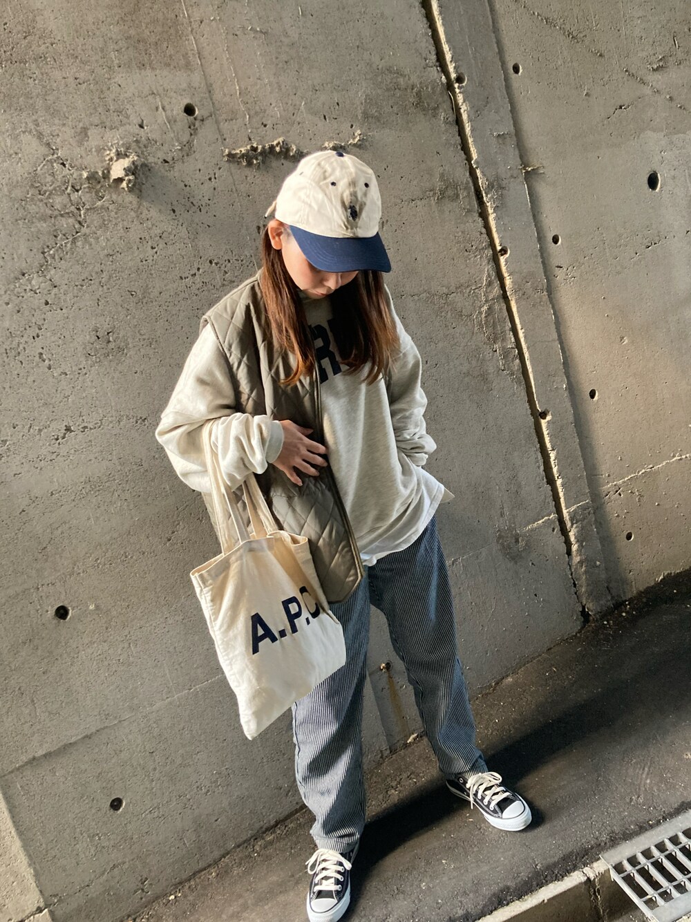 「今日のコーデ、ゆるコーデ、パンツコーデ、オトナカジュアル」｜「U.S. POLO ASSN.のアイテム（キャップ、ベージュ系）」を使った、asfy♡さん（レディース・160cm）の冬コーディネートの1枚目の写真