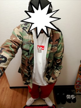 「GILDAN（ギルダン）のアイテム」を使った、きのこ＠毒x毒x毒さん（メンズ・180cm）の春コーディネート