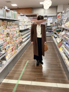 「DHOLIC（ディーホリック）のアイテム（チェスターコート）」を使った、yukaさん（レディース・164cm）の冬コーディネート