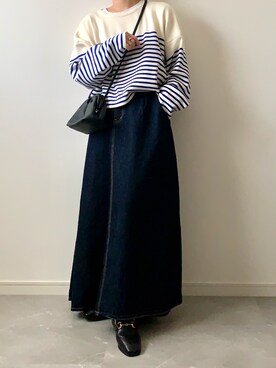 「select MOCA（セレクトモカ）の柔らかく履きやすいフェイクレザーゴールドビット付きローファー（ローファー）」を使った、miさん（レディース・154cm）の冬コーディネート