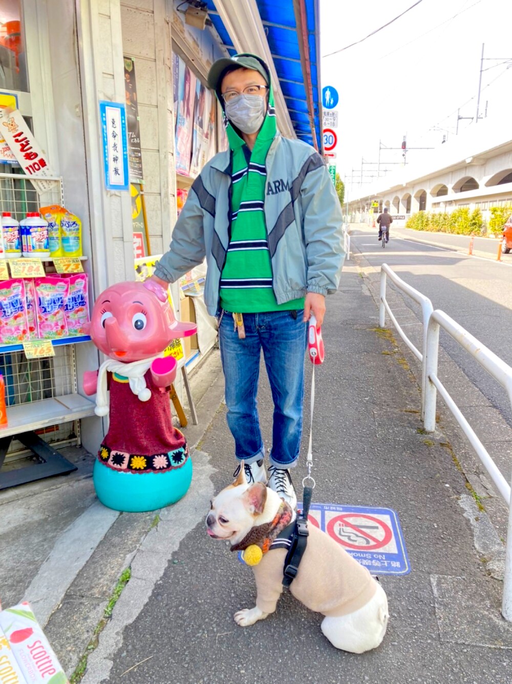 「アーミー、古着、ラガーシャツ、ロールアップ」｜「JINSのCombination & Bold Airframe（メガネ、ブラック系）」を使った、junodart【official】さん（メンズ・168cm）の春コーディネートの1枚目の写真