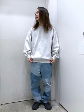 「エクストララージ」｜「アイテム（スウェット）」を使った、小川 礼偉さん（メンズ・170cm）の冬コーディネート