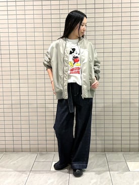 「アイテム（MA-1）」を使った、HONTOMOさん（レディース・161cm）の秋コーディネート