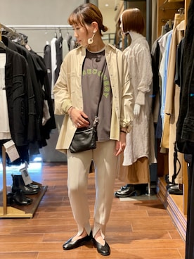 「BACKLASH（バックラッシュ）のアイテム（バッグ）」を使った、HONTOMOさん（レディース・161cm）の秋コーディネート