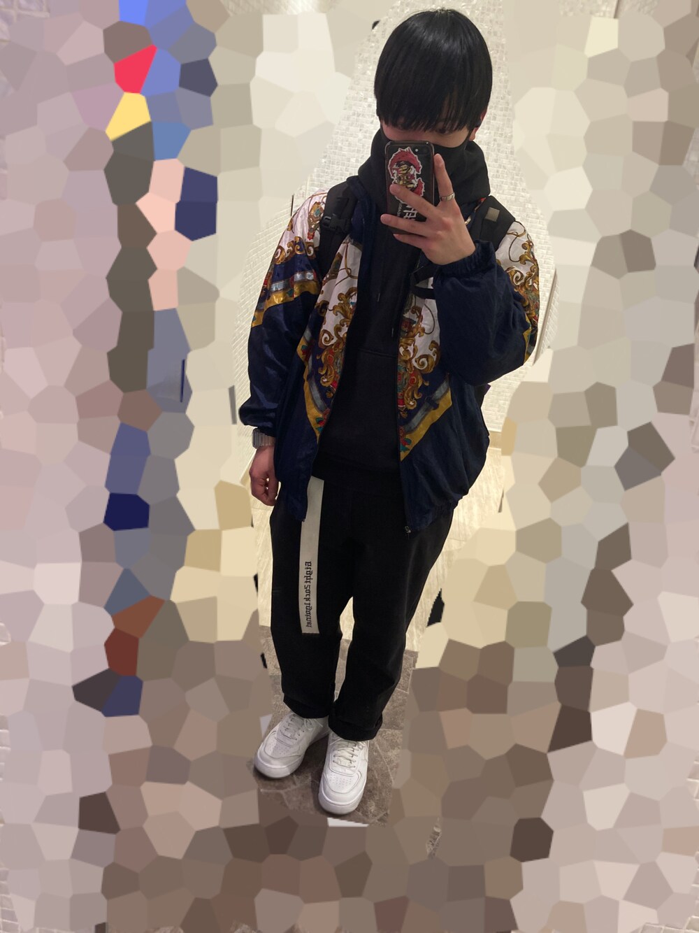 「オトナカジュアル、スニーカーコーデ、NIKE、おしゃれさんと繋がりたい、柄ジャケット、ストリート、ストリートコーデ、ゆるコーデ、古着MIX、休日スタイル、AIR FORCE 1、エアフォースワン、LEFLAH」｜「NIKEのアイテム（スニーカー、ホワイト系）」を使った、M4S4T0さん（メンズ・160cm）の春コーディネートの1枚目の写真