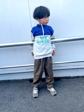「H&M（エイチ・アンド・エム）のアイテム（スウェット）」を使った、kana_kaiさん（キッズ・110cm）の冬コーディネート