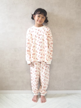 「LOWRYS FARM（ローリーズファーム）のKIDS / TOY STORY(トイ・ストーリー)/ワッフルセットアップ  828717（Tシャツ/カットソー、ホワイト系）」を使った、cocomaru.さん（キッズ・124cm）の秋コーディネート