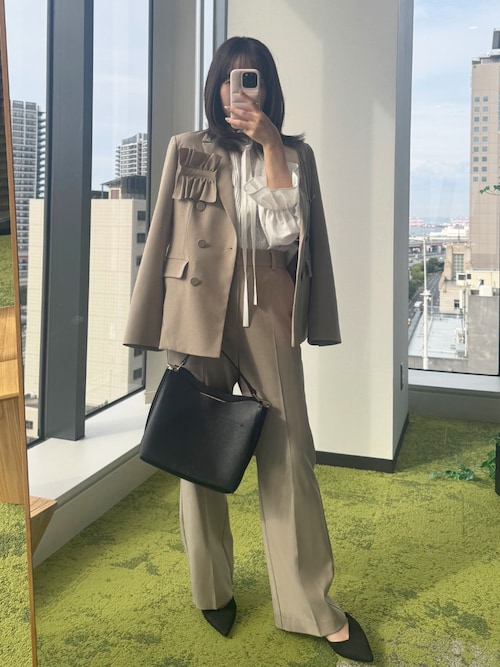 美品　RUIRUE BOUTIQUE 卒業式　スーツ　M パンツスーツ RUIRUE BOUTIQUE（ルイルエブティック） レディース ママスーツ パンツ