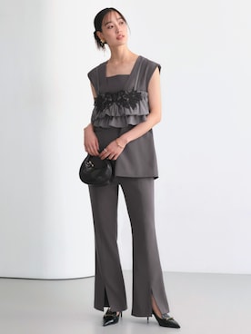 「アイテム（パンツドレス）」を使った、RUIRUEBOUTIQUEさん（レディース・166cm）の冬コーディネート