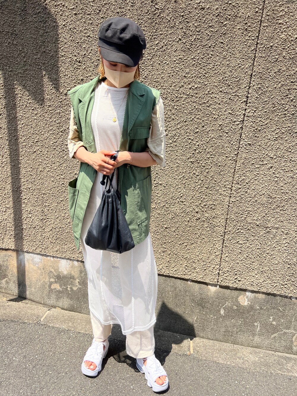 「大人カジュアル、おしゃれさんと繋がりたい、着回しコーデ、カジュアル、サンダル、しまむら、メッシュトップス」｜「CIAOPANIC TYPYのリップストップミリタリーベスト（ベスト、グリーン系）」を使った、aiさん（レディース・161cm）の夏コーディネートの1枚目の写真