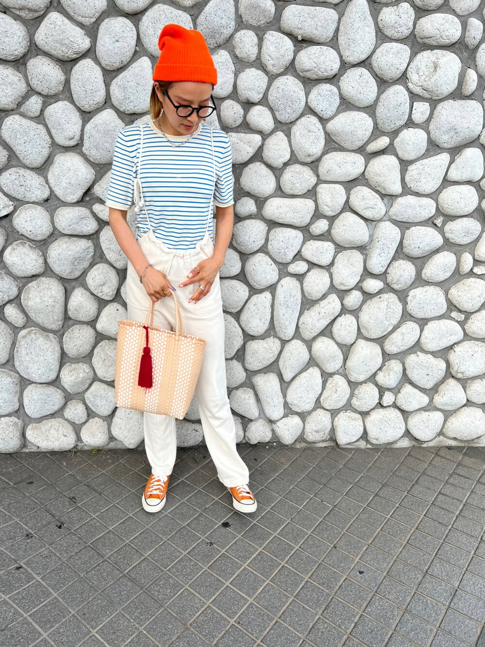 「ラクチンコーデ、夏コーデ、おしゃれさんと繋がりたい、カジュアルコーデ、シンプルコーデ、ootd、オレンジ、ママコーデ」｜「niko and...のオリジナルメルカドトートバッグL（トートバッグ、ベージュ系）」を使った、aiさん（レディース・161cm）の夏コーディネートの1枚目の写真