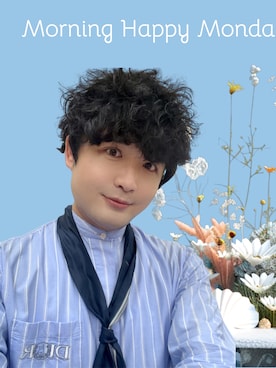 「Christian Dior（クリスチャンディオール）のアイテム（ファッション雑貨、ブルー系）」を使った、James laurentさん（メンズ・176cm）の春コーディネート