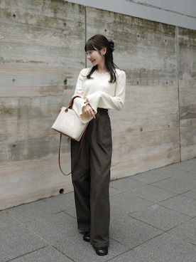 「hinari（ヒナリ）のアイテム」を使った、まるさん（レディース・153cm）の秋コーディネート