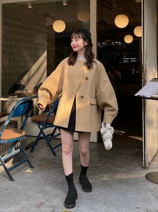 「hinari(ヒナリ)のウェーブデザインミドルコート(その他アウター)」を使った、まるさん(レディース・153cm)の秋コーディネート