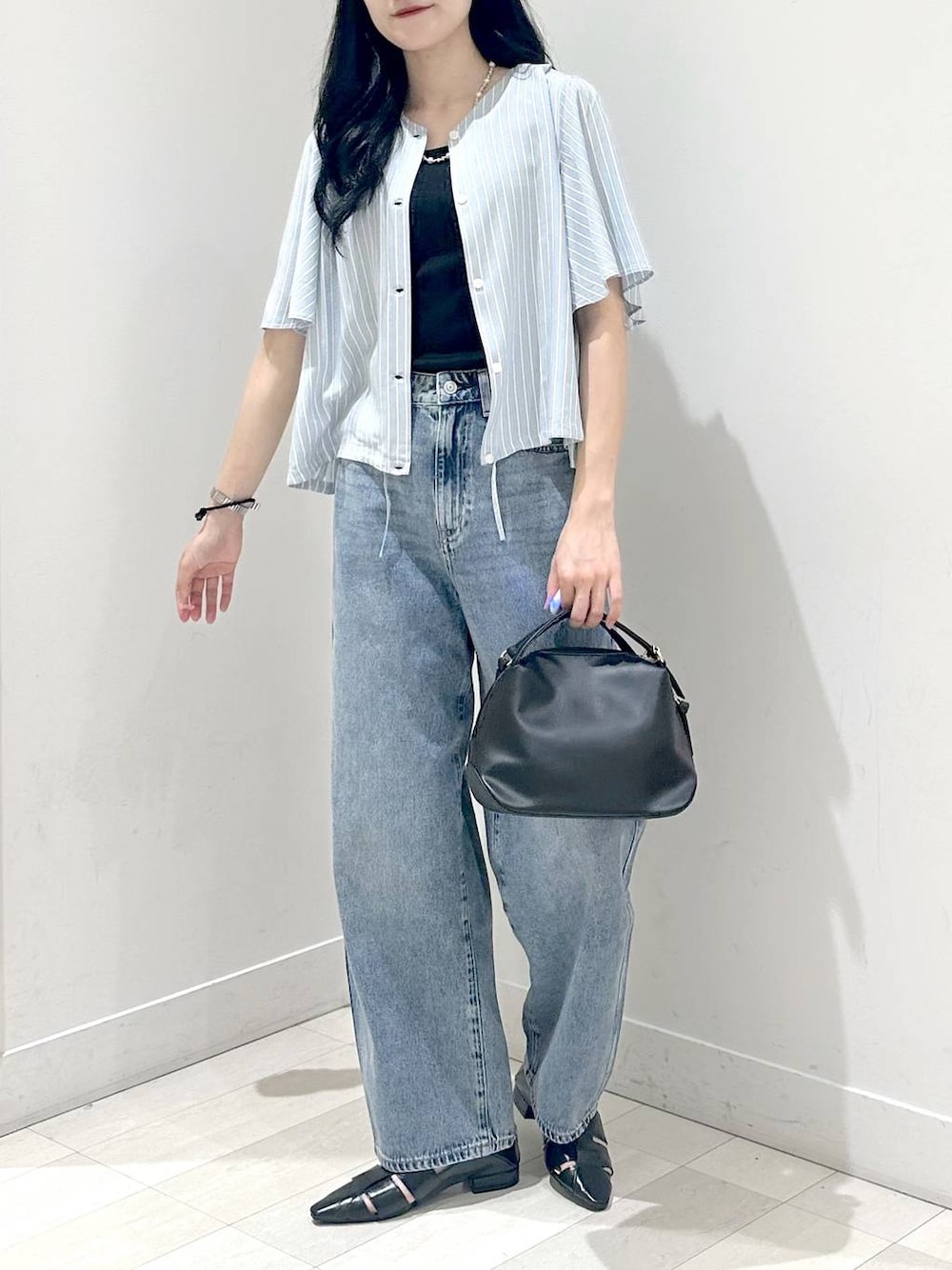 「カジュアル、着痩せ、体型カバー、ベーシック/シンプル、夏コーデ、GOOD DENIM_GLOBAL WORK」｜「GLOBAL WORKのGOODデニムバギーパンツ/118365（デニムパンツ、ブルー系）」を使った、ぽてとさん（レディース・158cm）の夏コーディネートの1枚目の写真