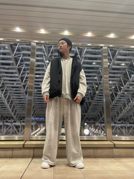 「アイテム（ダウンベスト）」を使った、大輝さん（メンズ・174cm・20代）の秋コーディネート