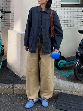 「アイテム（チノパンツ）」を使った、riiiiiiさん（レディース・166cm）の秋コーディネート