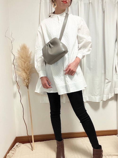 極美品】Ameri VEST DOCKING SHIRT アメリ　トップス　秋 Ameri（アメリ）の「VEST DOCKING SHIRT（シャツ/ブラウス）」 - WEAR