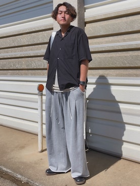 「SHINYAKOZUKA（シンヤコヅカ）のアイテム（スウェットパンツ）」を使った、Yuさん（メンズ・180cm）の夏コーディネート