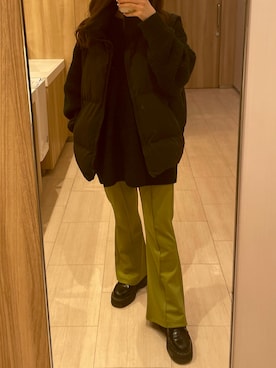 「ピスタチオ」｜「アイテム（スウェット）」を使った、JELさん（レディース・157cm）の冬コーディネート