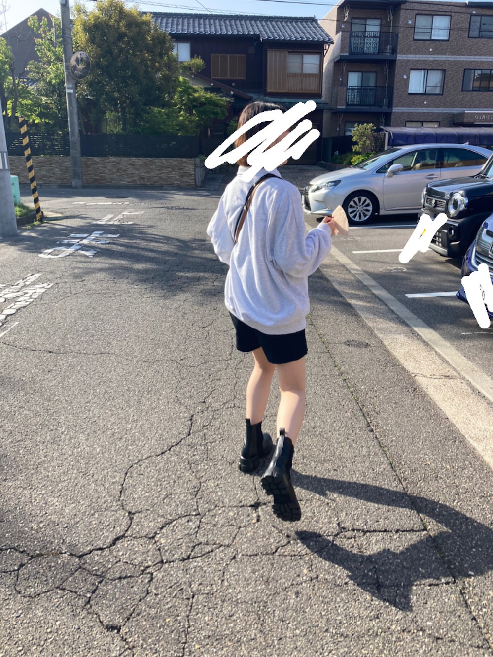 「お出かけコーデ、ラクチンコーデ、ハーフジップ、ハーフジップスウェット」｜「U.S. POLO ASSN.のU.S. POLO ASSN./ユーエスポロアッスン 別注 オーバーサイズ ワンポイント刺繍 ハーフジップ スウェット トレーナー プルオーバー（スウェット、ベージュ系）」を使った、Yさん（レディース・158cm）の春コーディネートの1枚目の写真