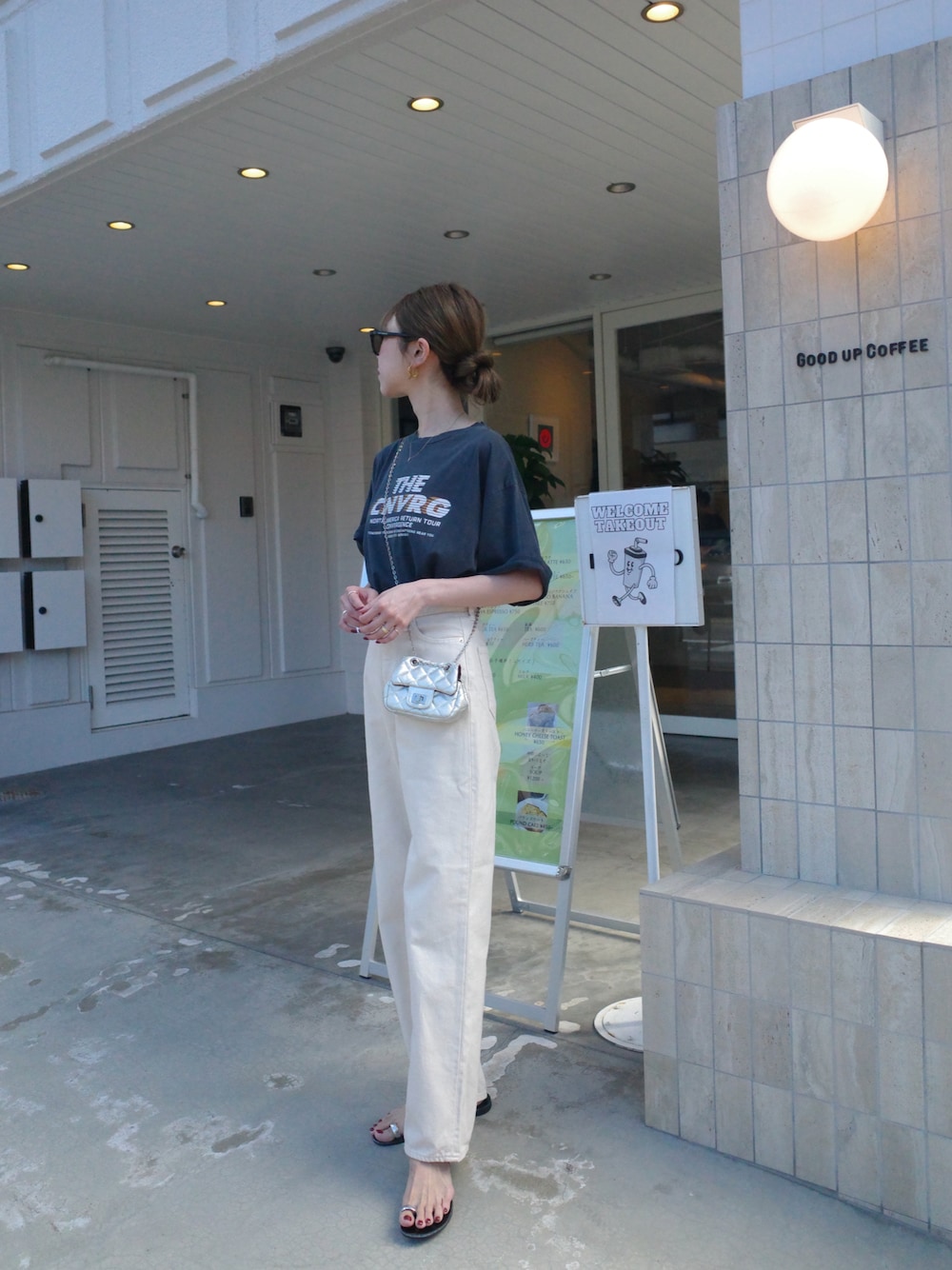 CLANEのデニムパンツ（ホワイト系）を使った人気ファッション