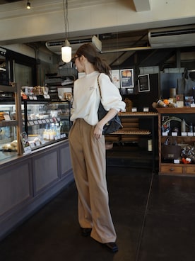 「アイテム（スウェット）」を使った、kannaさん（レディース・162cm）の秋コーディネート