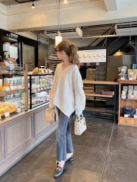 「アイテム（ローファー）」を使った、kannaさん（レディース・162cm）の秋コーディネート