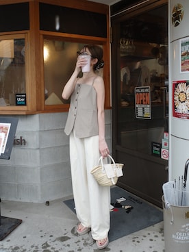 「アイテム（シューズ、ベージュ系）」を使った、kannaさん（レディース・162cm）の夏コーディネート
