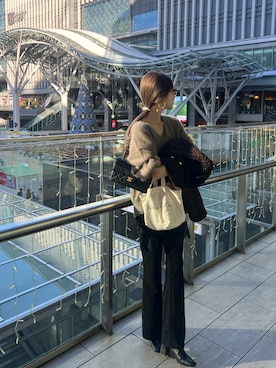 「アイテム（ヘアアクセサリー）」を使った、kannaさん（レディース・162cm）の秋コーディネート