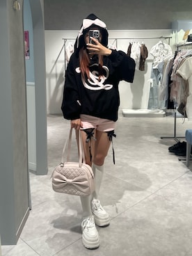 「OLIVE des OLIVE（オリーブデオリーブ）の【インフルエンサー企画】miko cross charm short pants（パンツ、ピンク系）」を使った、Risaさん（レディース・152cm）の夏コーディネート