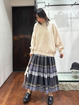 「アイテム（レインシューズ）」を使った、オカモトさん（レディース・155cm）の秋コーディネート