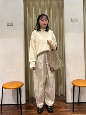 「アイテム（レインシューズ）」を使った、オカモトさん（レディース・155cm）の秋コーディネート