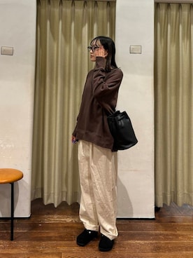 「BIRKENSTOCK（ビルケンシュトック）のBIRKENSTOCK　Boston LEVE（サンダル）」を使った、オカモトさん（レディース・155cm）の秋コーディネート