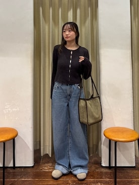 「アイテム（トートバッグ、グリーン系）」を使った、オカモトさん（レディース・155cm）の秋コーディネート