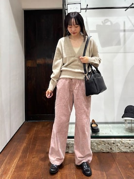 「アイテム（レインシューズ）」を使った、オカモトさん（レディース・155cm）の秋コーディネート